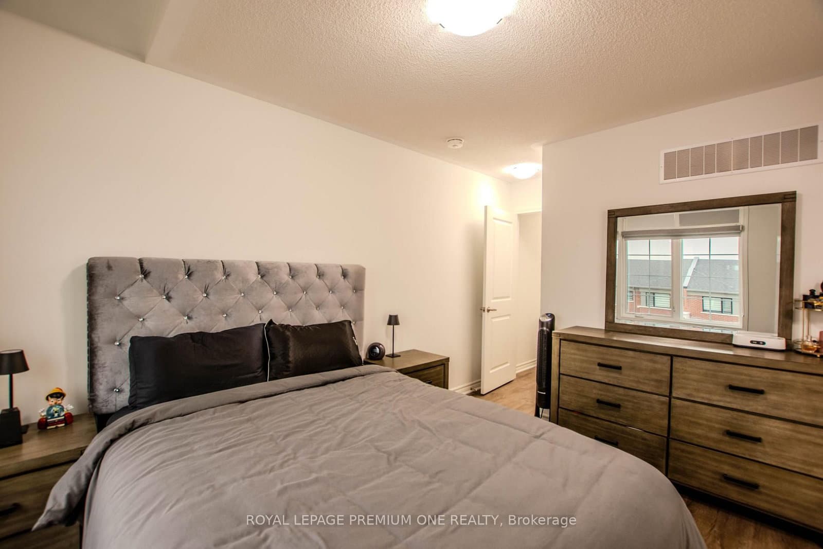92 Ennerdale Street thumbnail 24