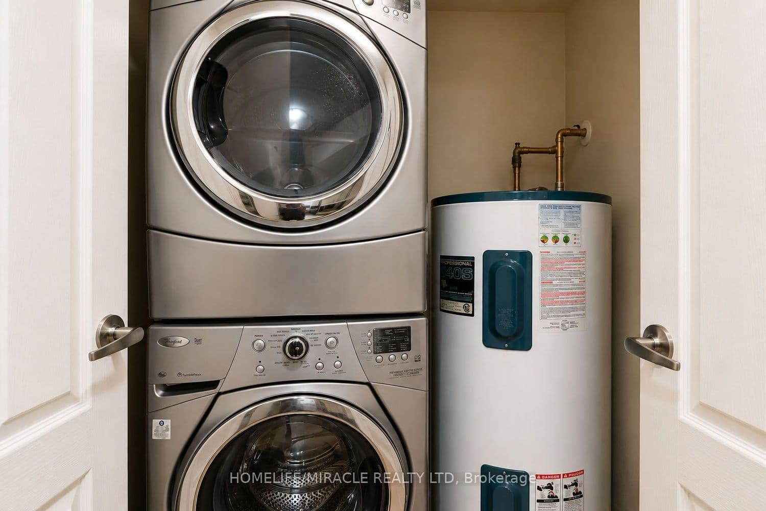 39 Ferndale Drive S, Unit 312 thumbnail 20
