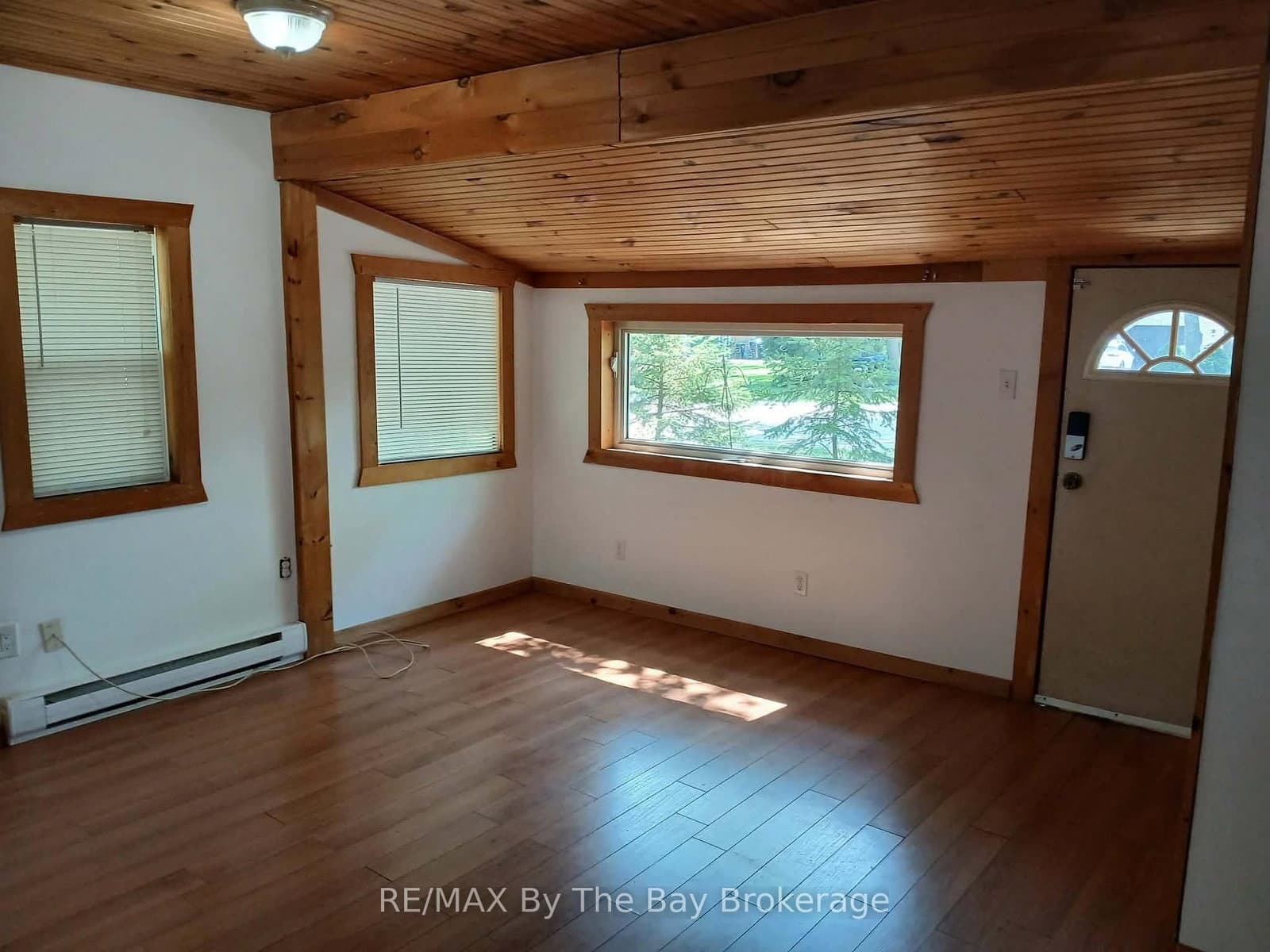 717 Oxbow Park Drive thumbnail 10