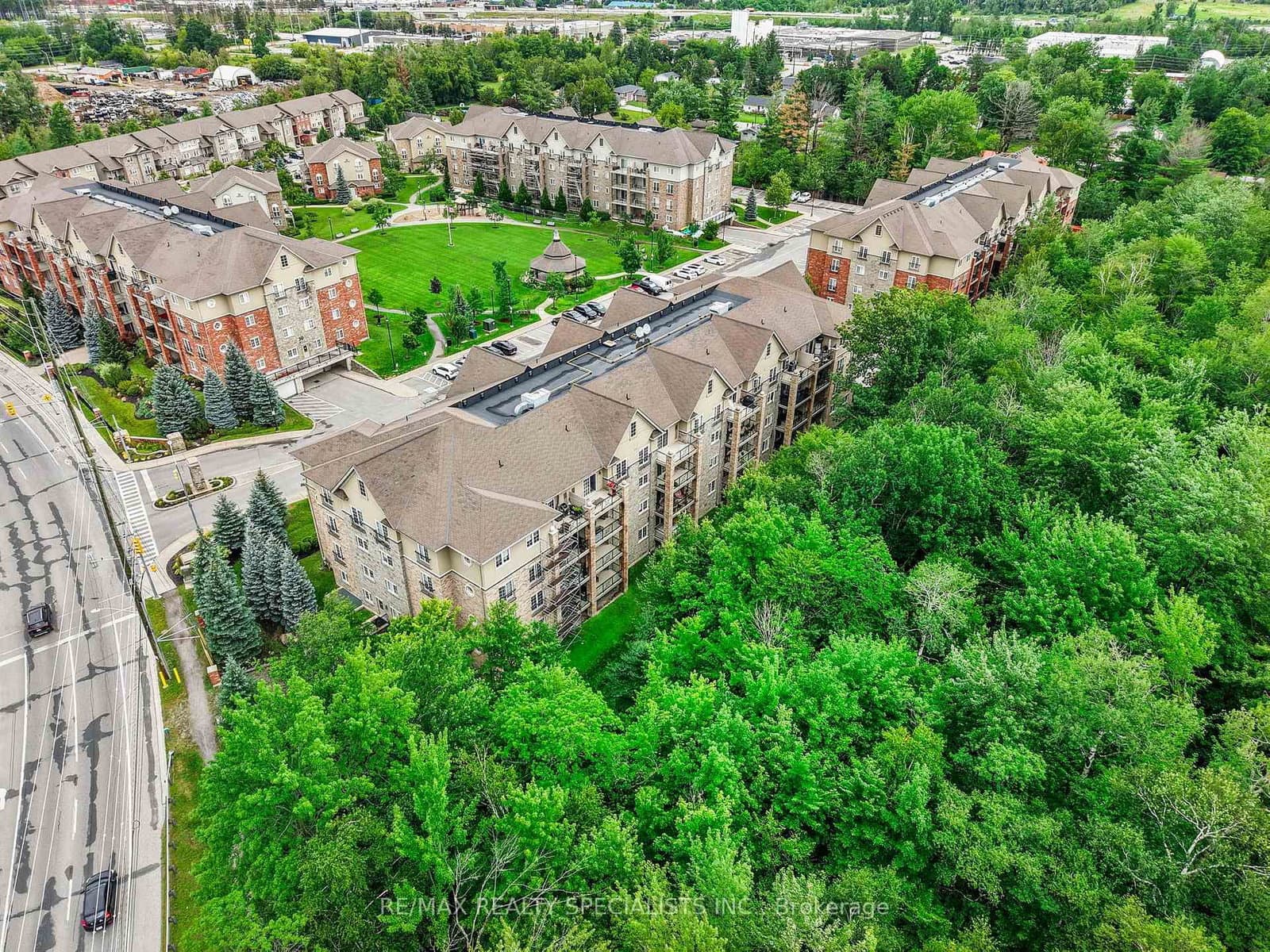 41 Ferndale Drive S, Unit 408 - Image 1