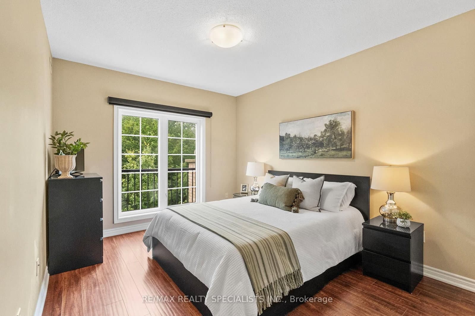 41 Ferndale Drive S, Unit 408 thumbnail 23