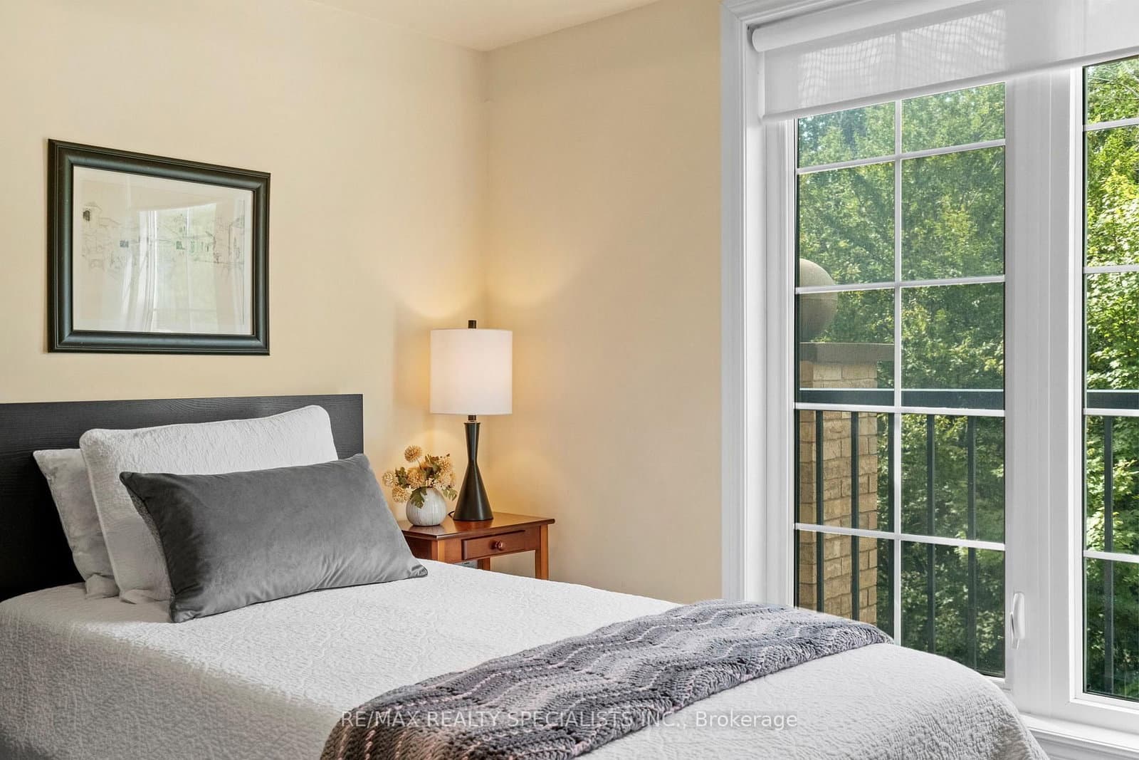 41 Ferndale Drive S, Unit 408 thumbnail 30