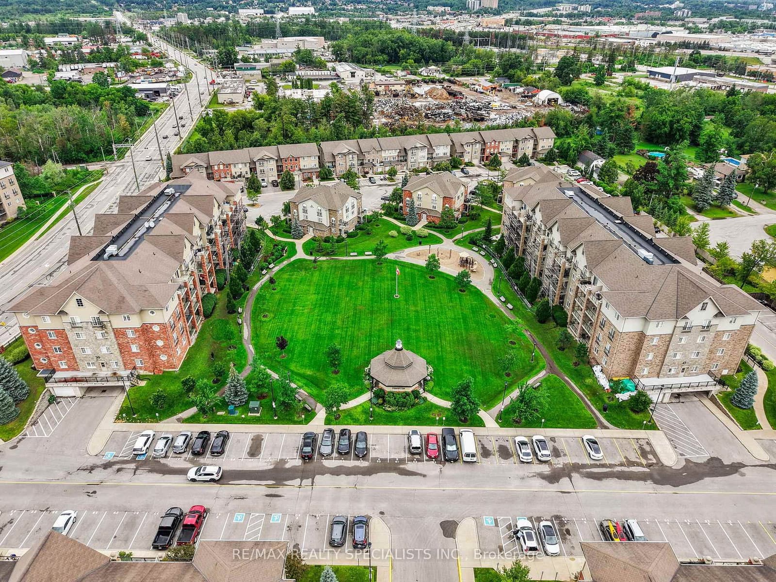 41 Ferndale Drive S, Unit 408 thumbnail 36
