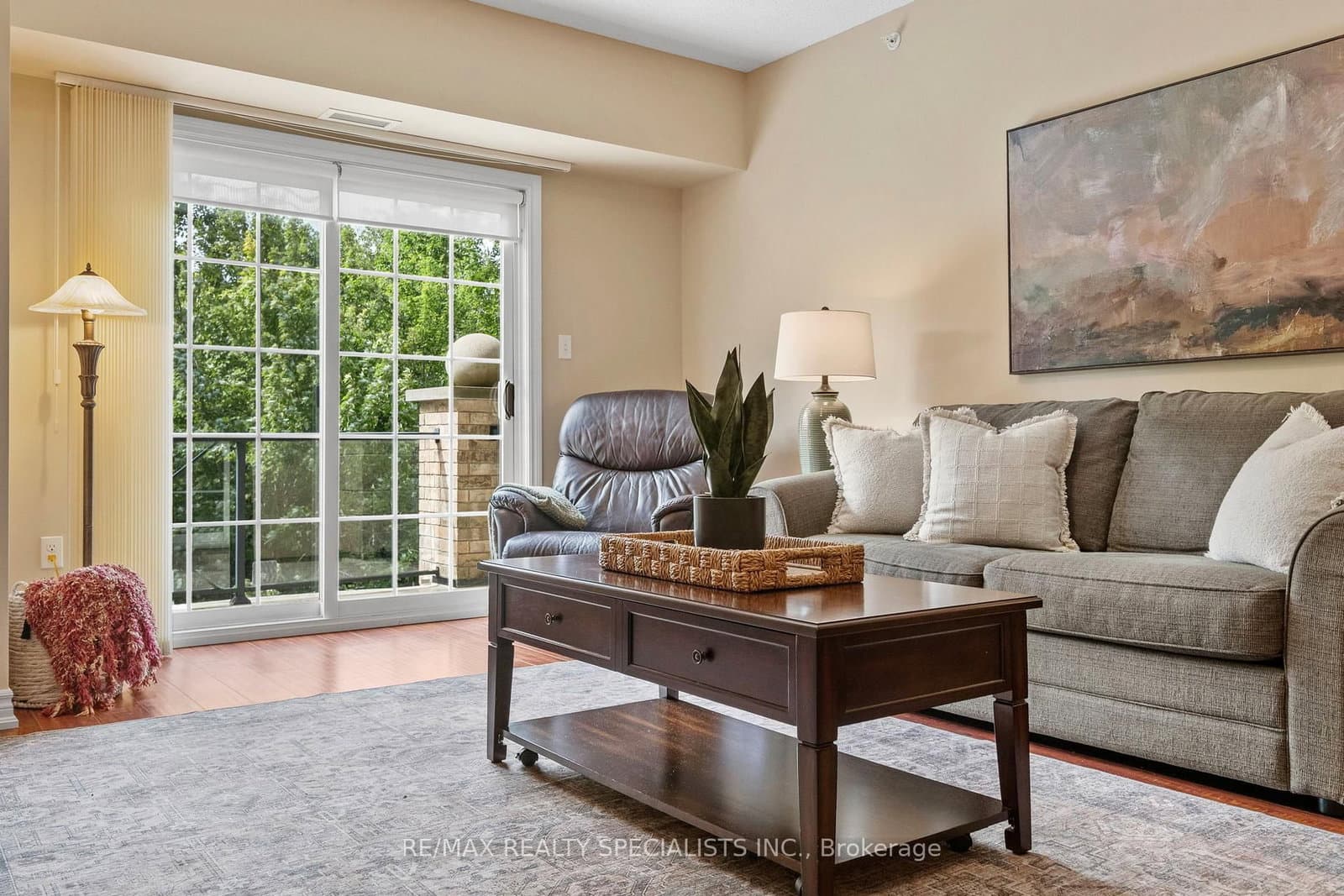 41 Ferndale Drive S, Unit 408 thumbnail 5