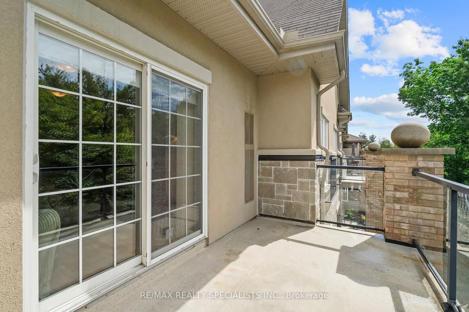 41 Ferndale Drive S, Unit 408 thumbnail 7