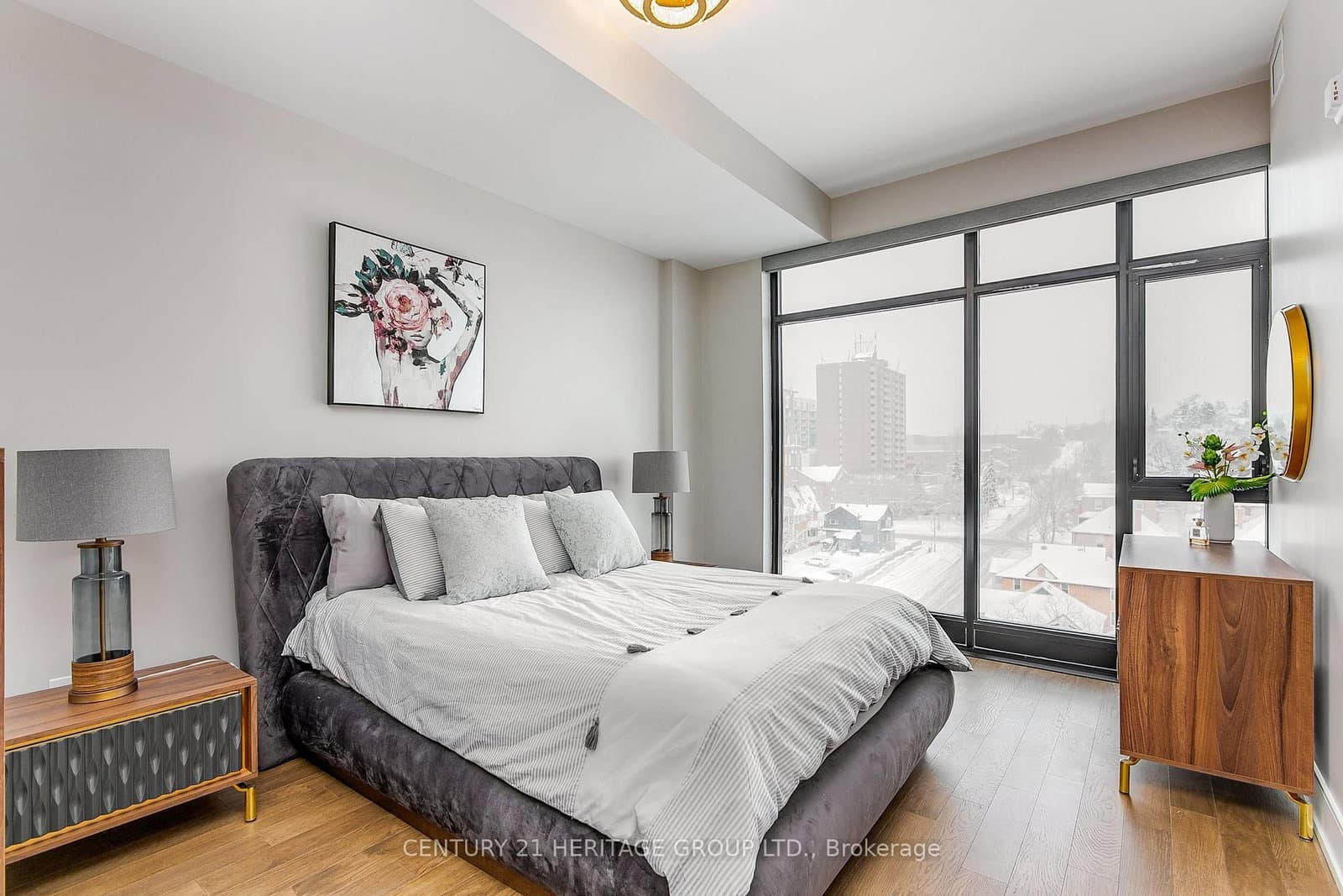 185 Dunlop Street E, Unit 922 thumbnail 18