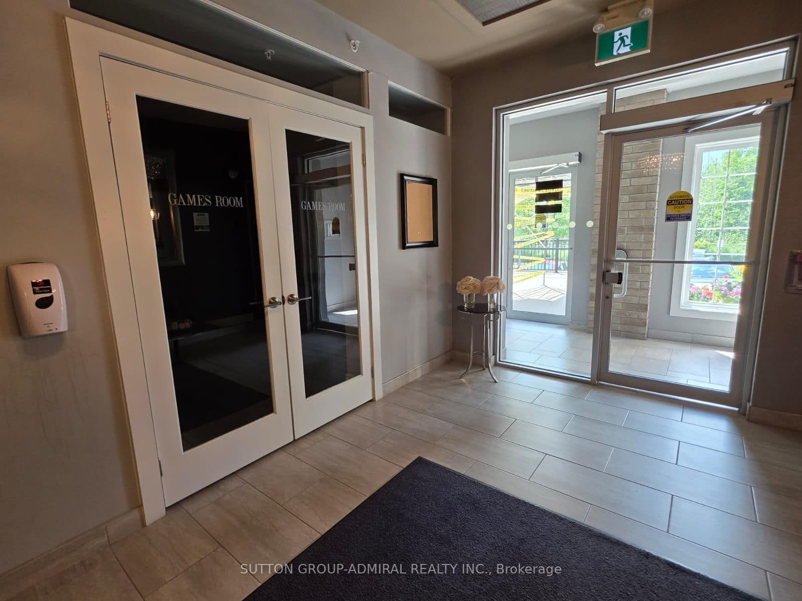 40 Ferndale Drive, Unit 304 thumbnail 18