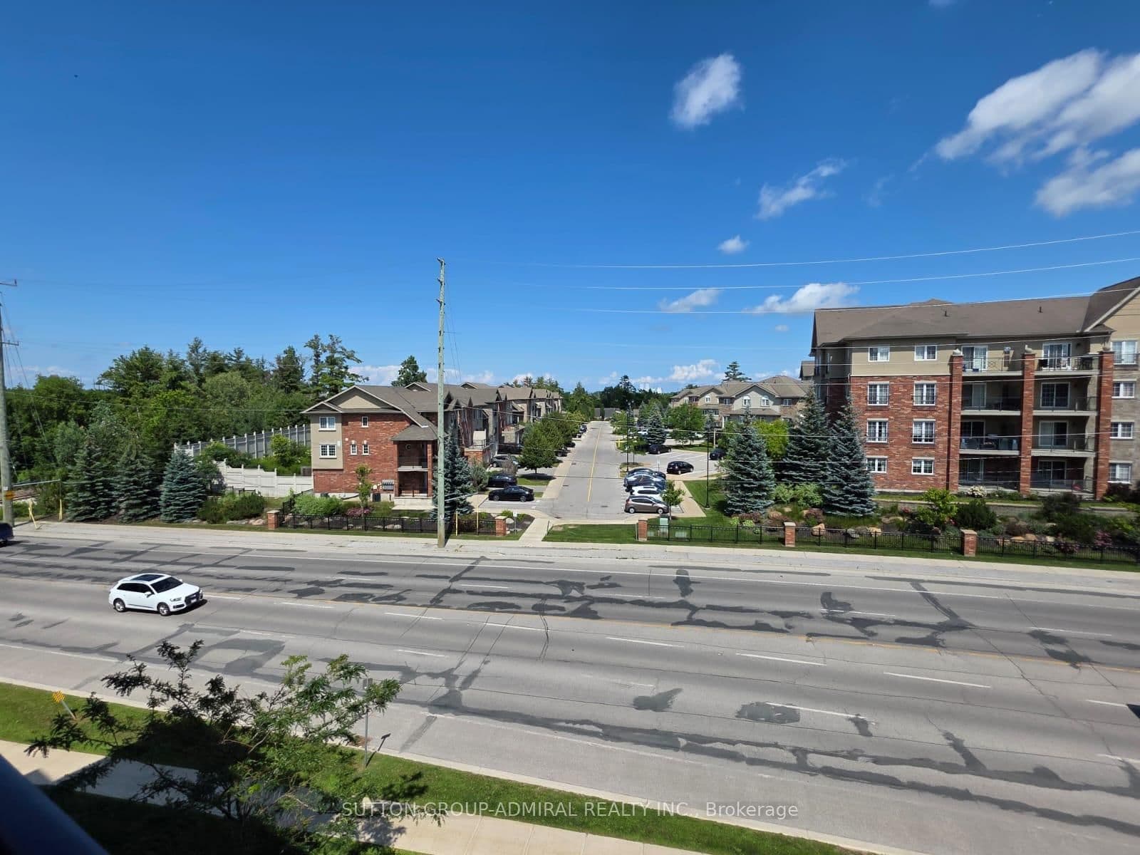 40 Ferndale Drive, Unit 304 thumbnail 20