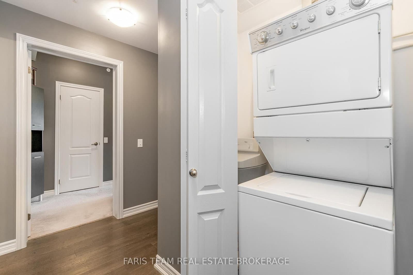 40 Ferndale Drive S, Unit 210 thumbnail 22