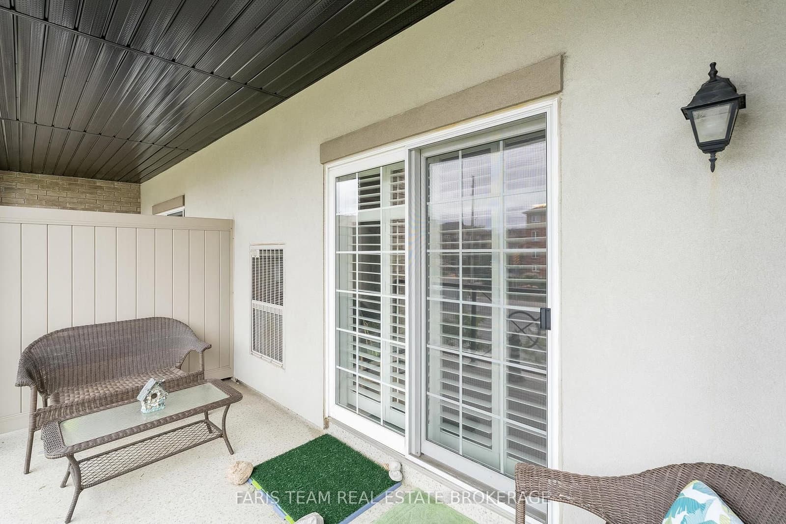 40 Ferndale Drive S, Unit 210 thumbnail 23