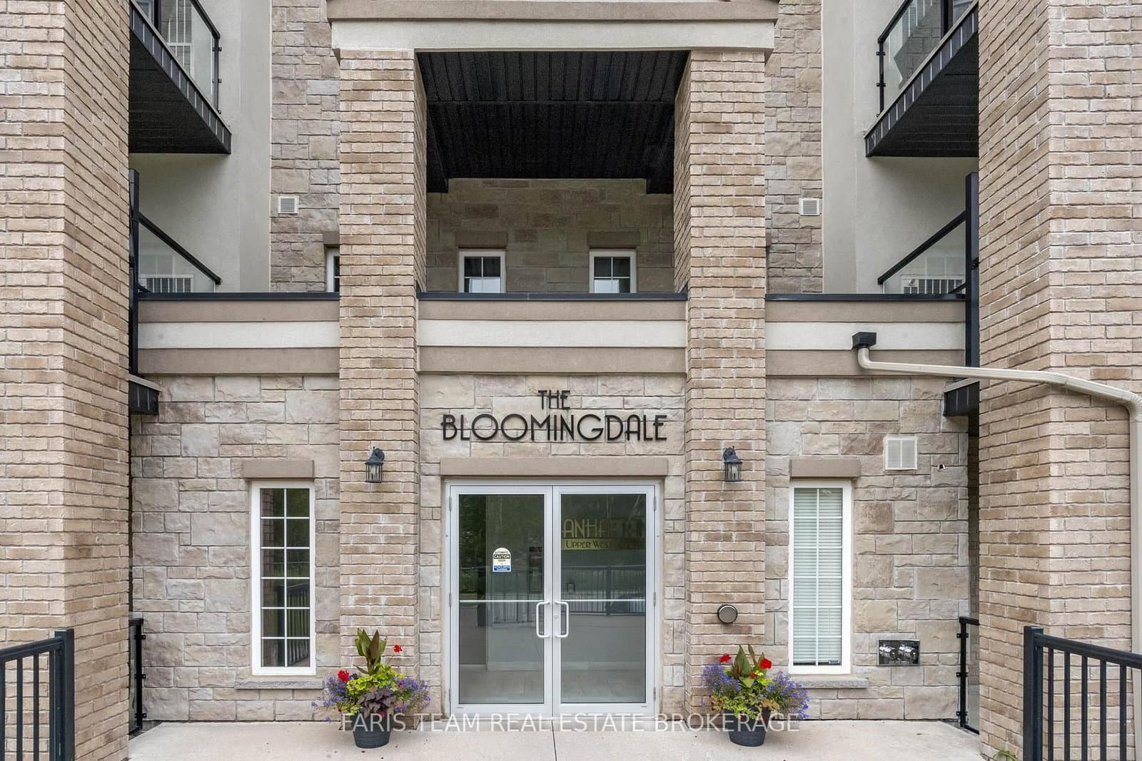 40 Ferndale Drive S, Unit 210 thumbnail 3