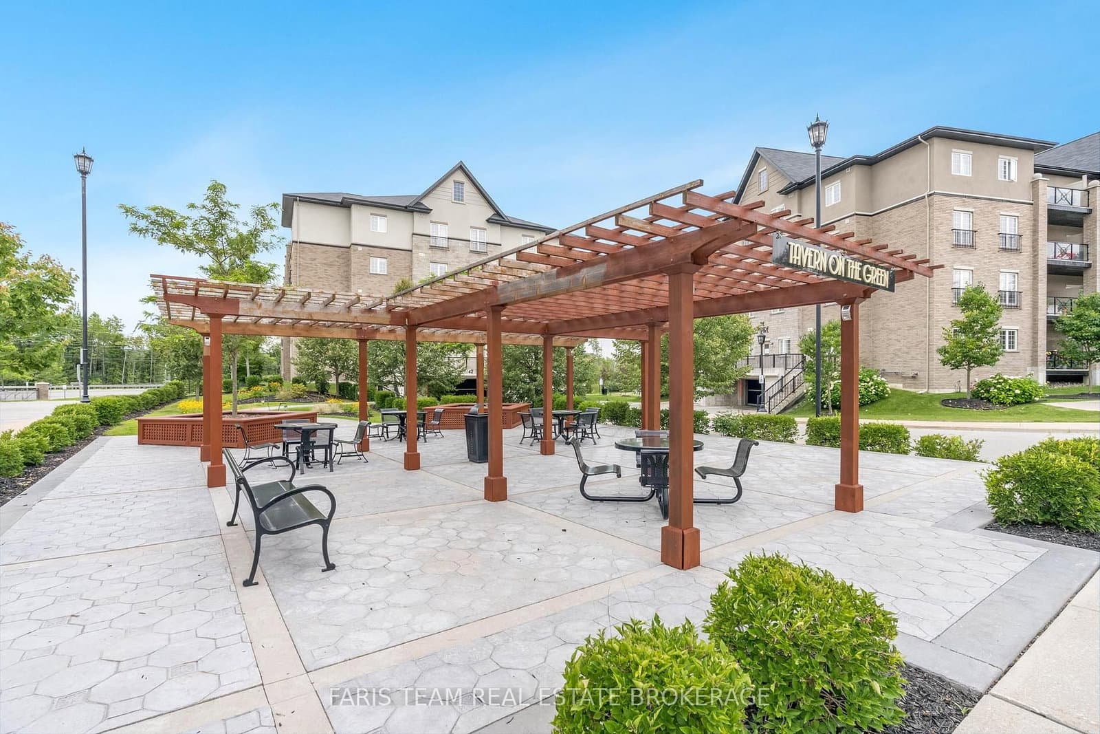 40 Ferndale Drive S, Unit 210 thumbnail 30