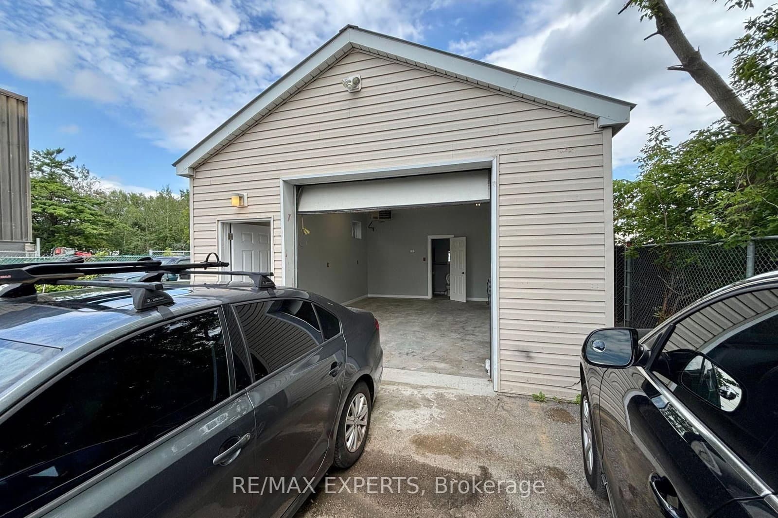 5 Ferndale Drive N, Unit 3 thumbnail 5