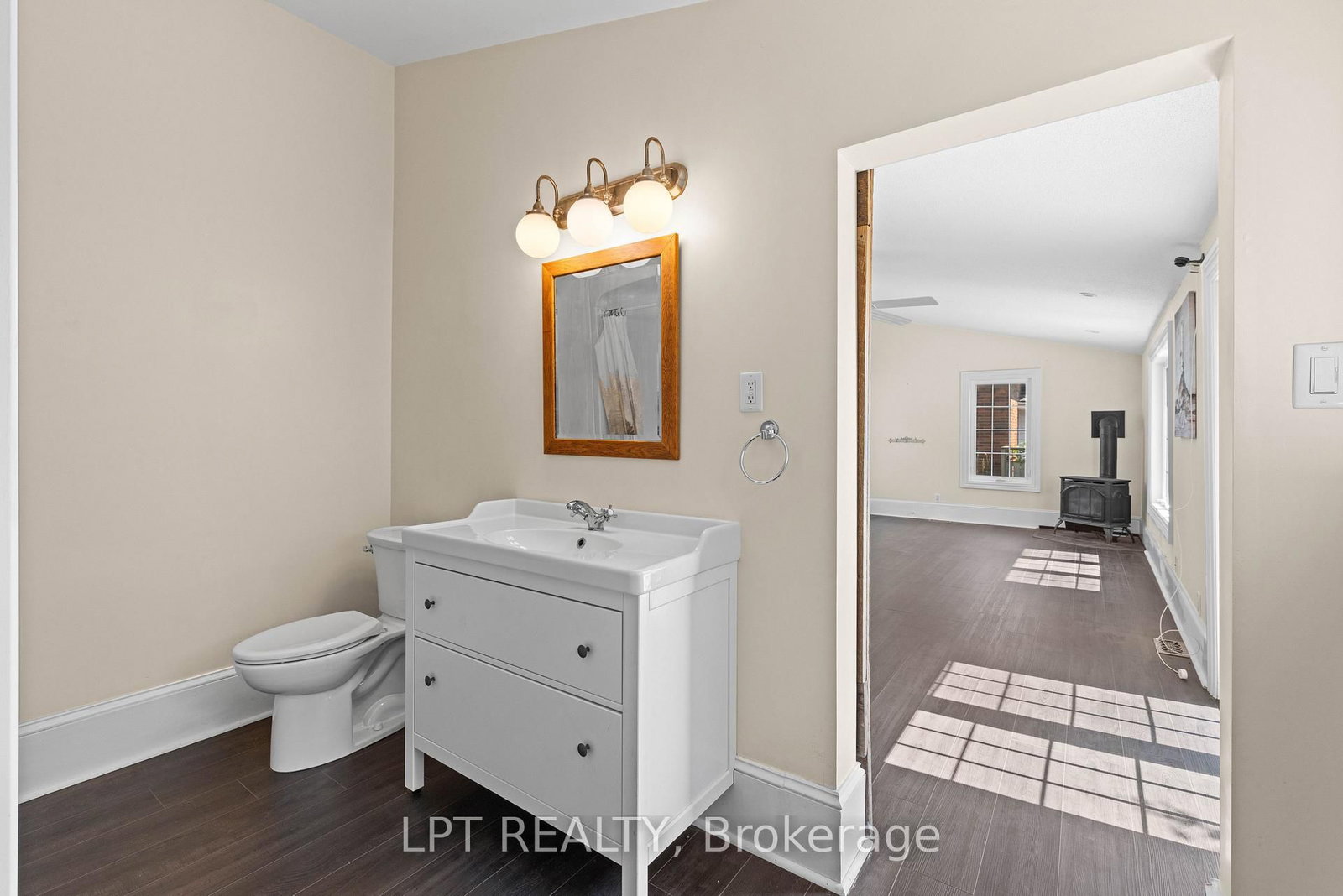 52 Parkside Drive E thumbnail 22