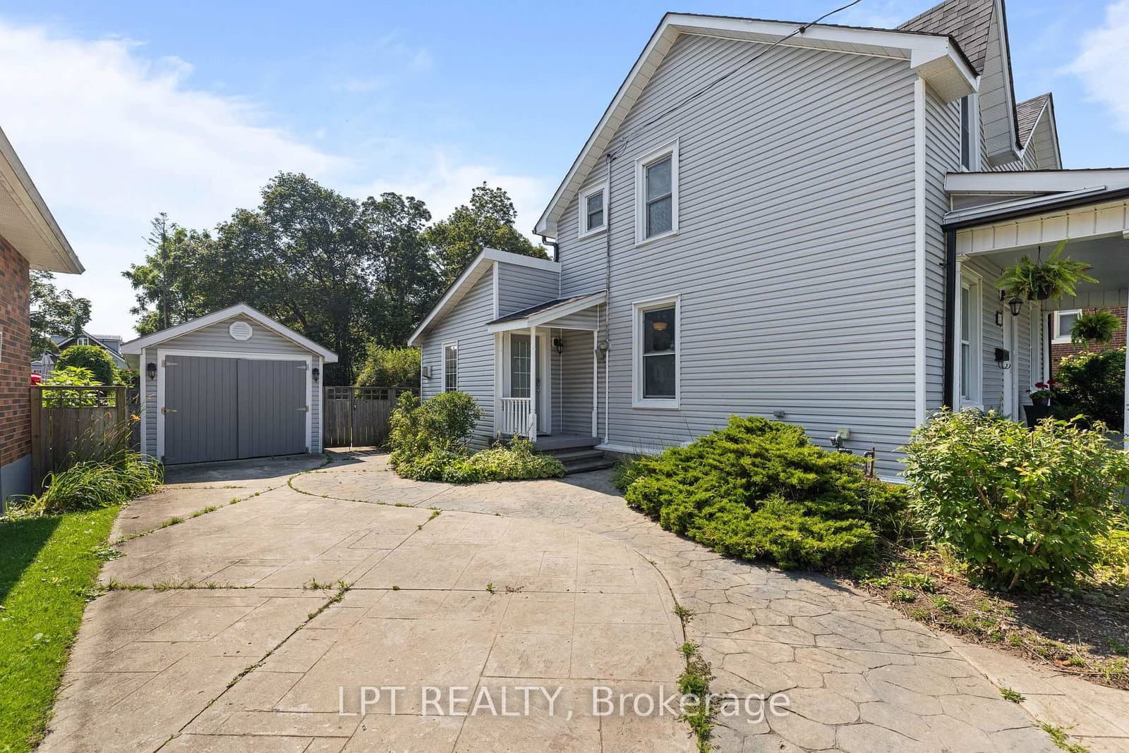 52 Parkside Drive E thumbnail 41
