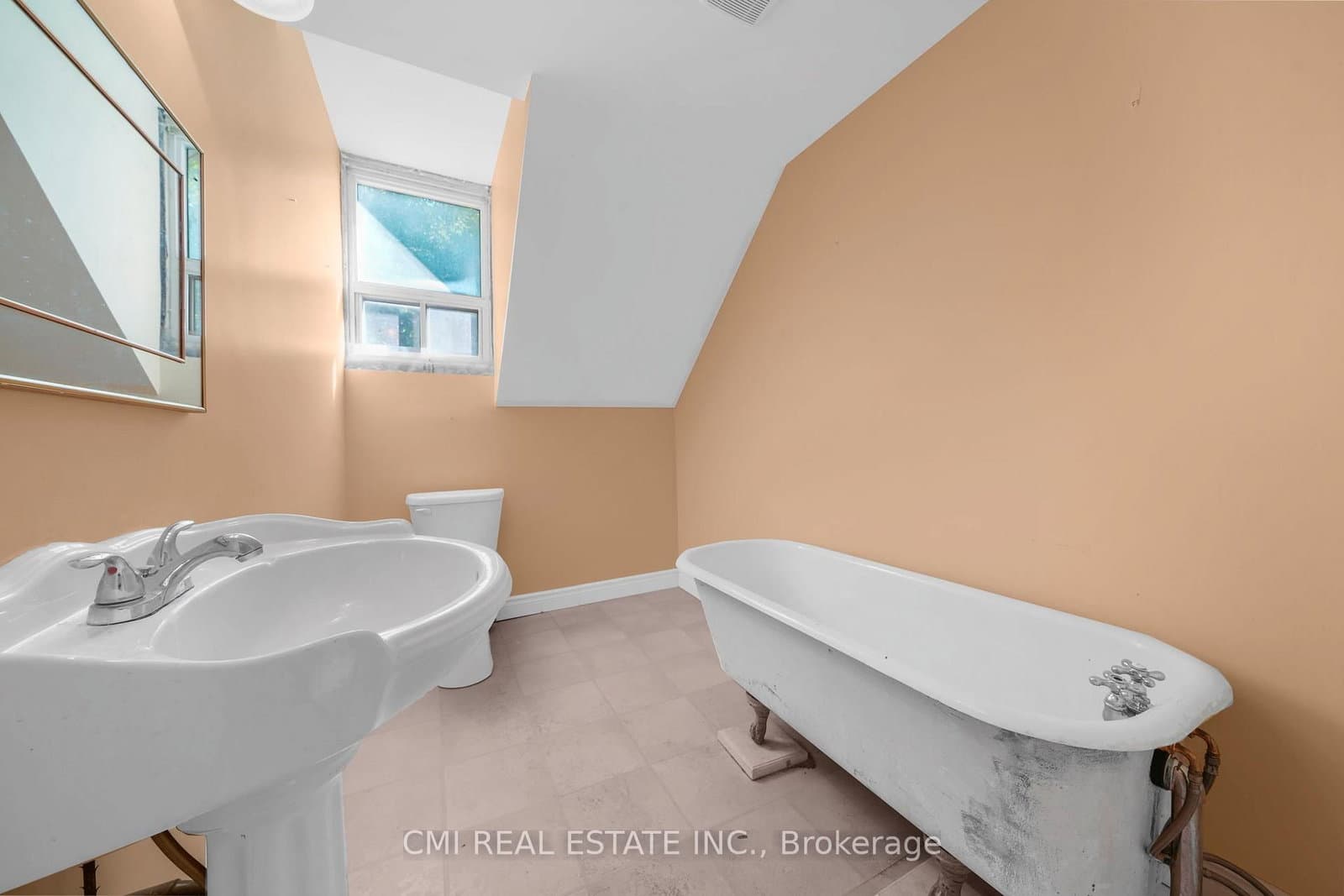 43 Perry Street thumbnail 25