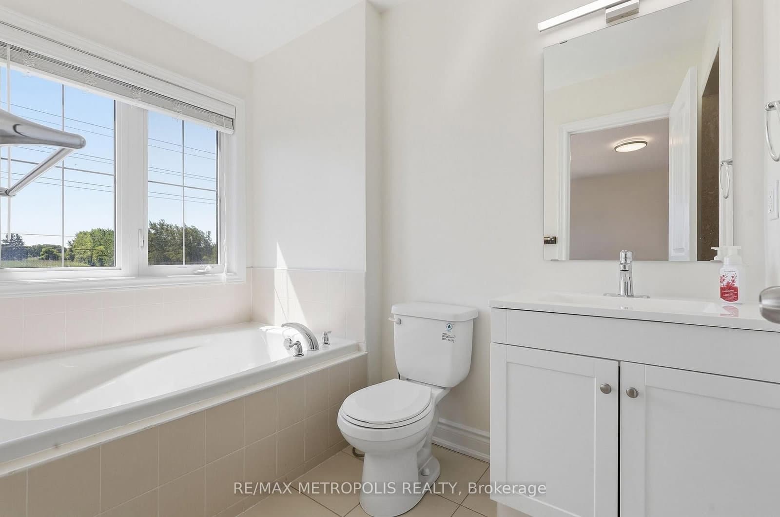 34 Robertson Street thumbnail 29
