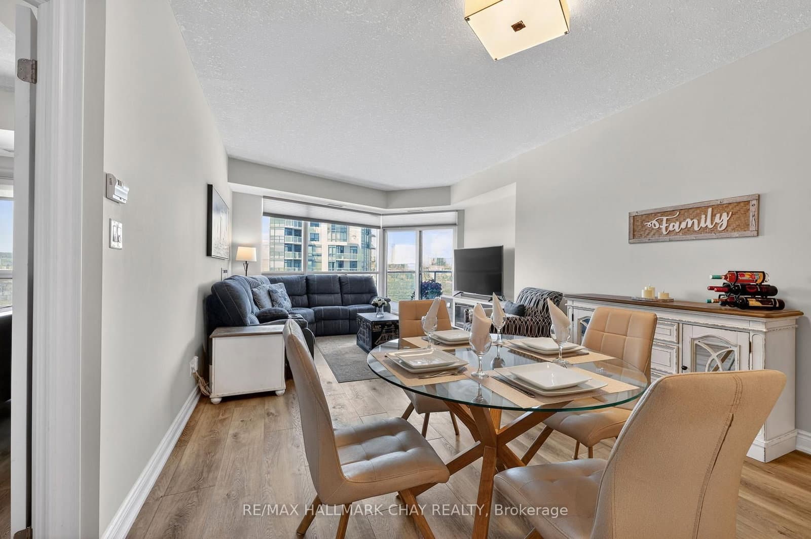 37 Ellen Street, Unit 805 thumbnail 10