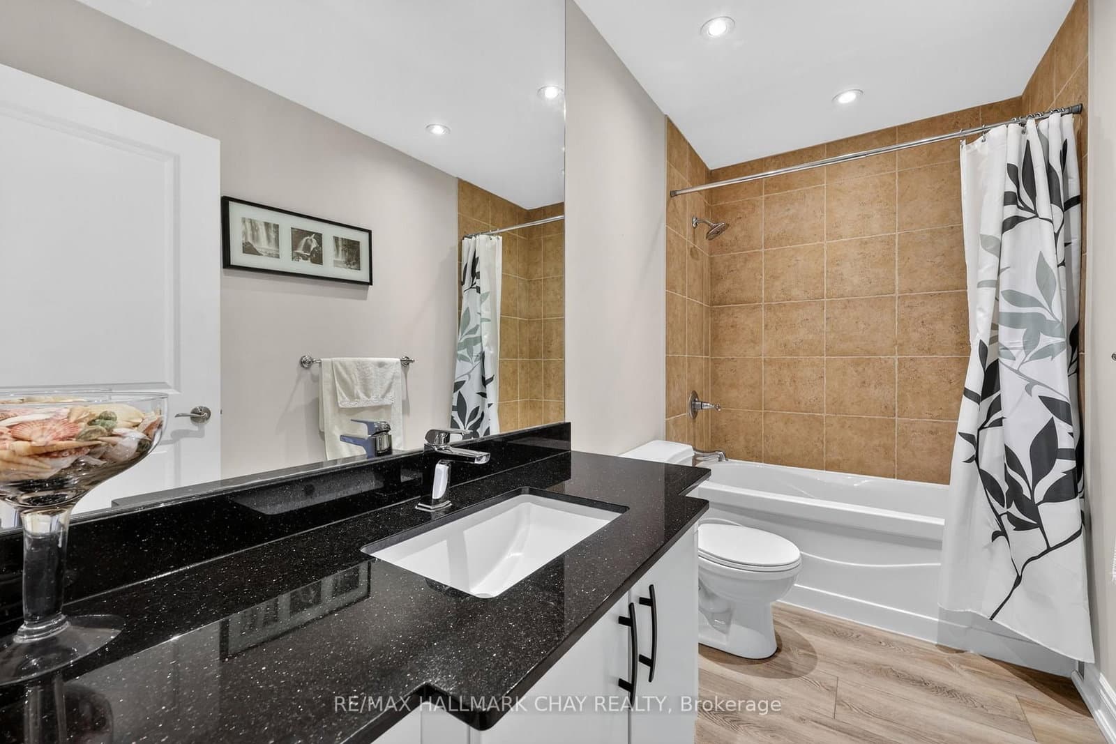 37 Ellen Street, Unit 805 thumbnail 13