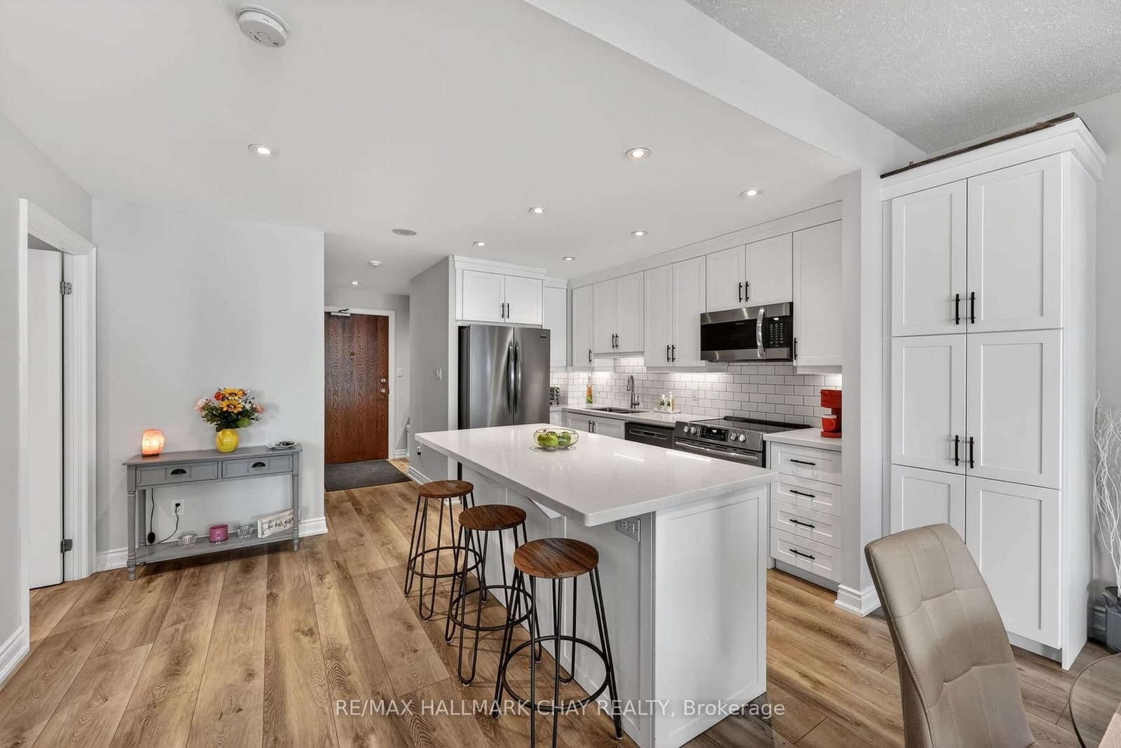 37 Ellen Street, Unit 805 thumbnail 7