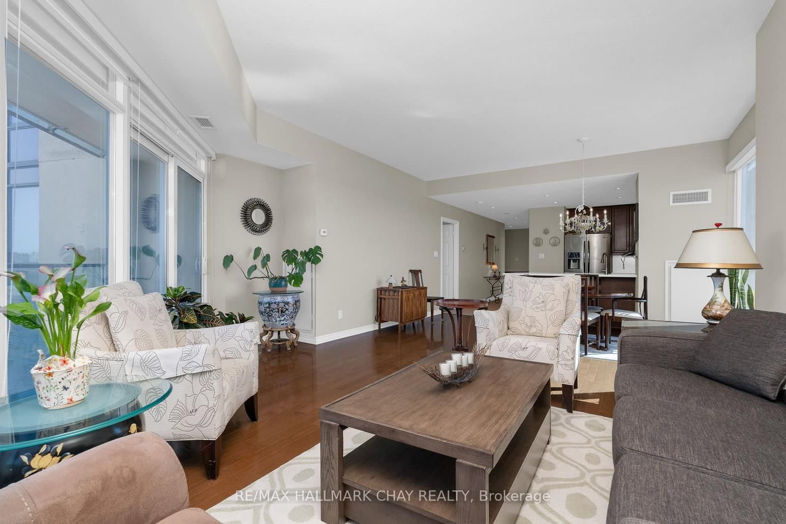 37 Ellen Street, Unit 702 thumbnail 15