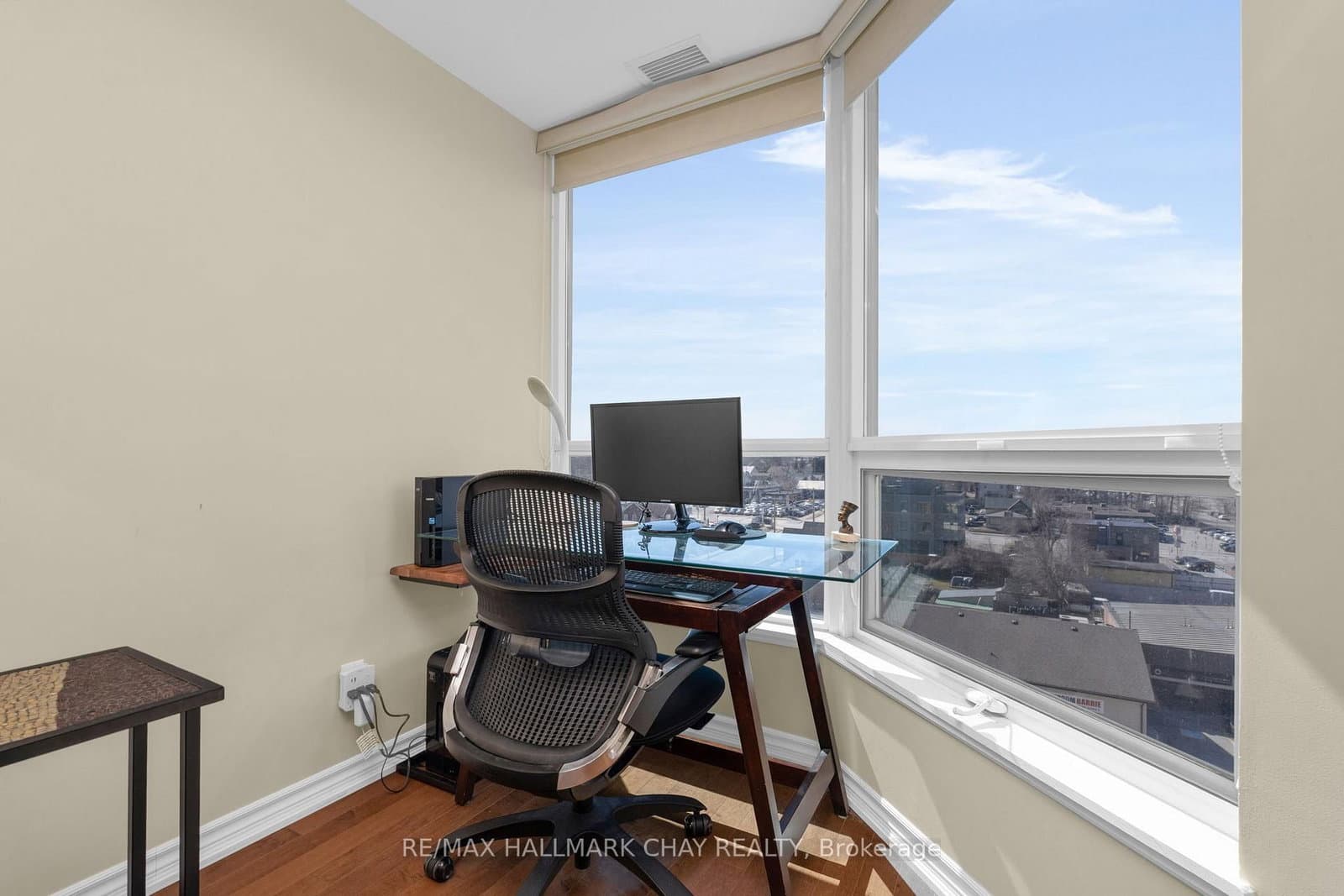 37 Ellen Street, Unit 702 thumbnail 17