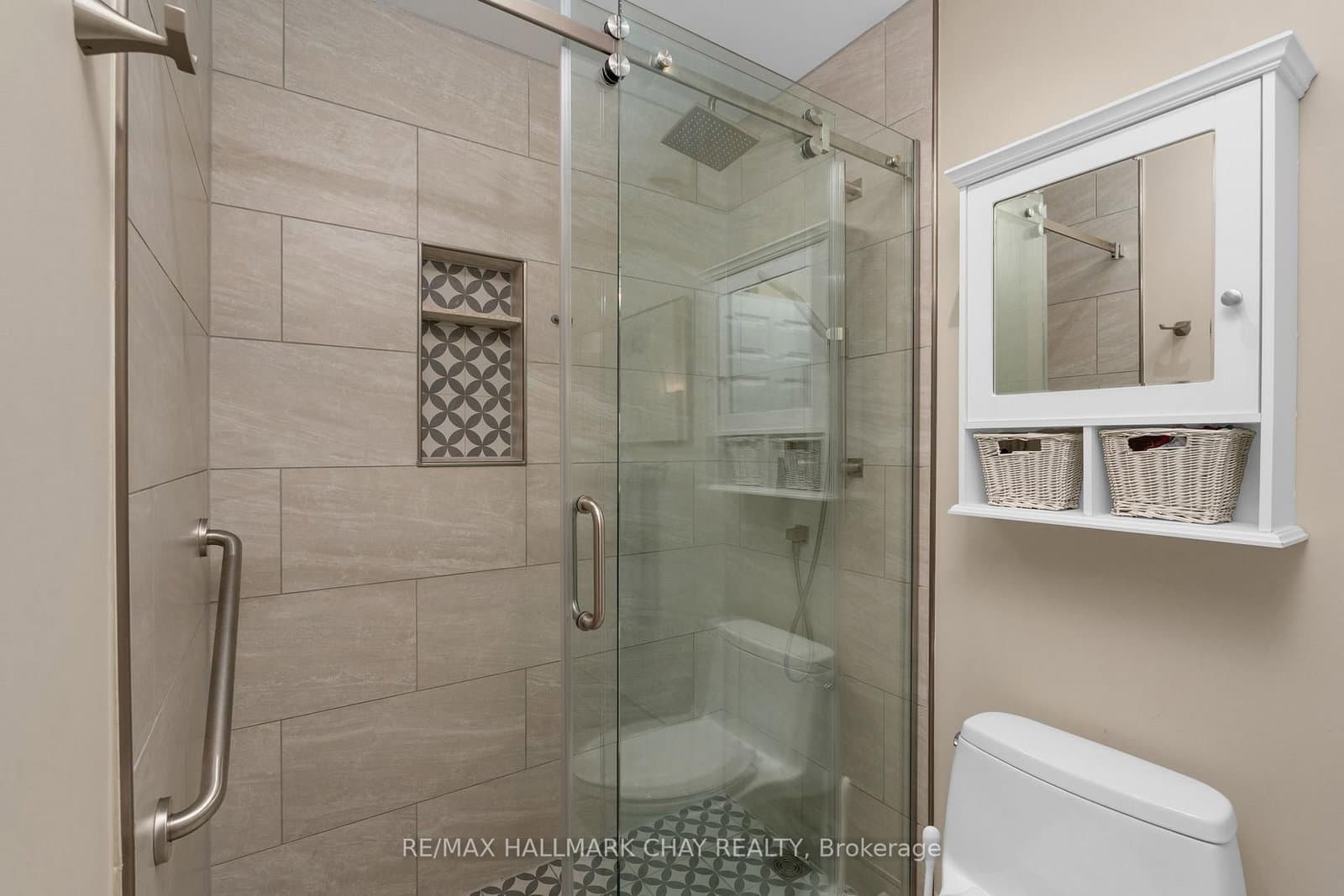 37 Ellen Street, Unit 702 thumbnail 24