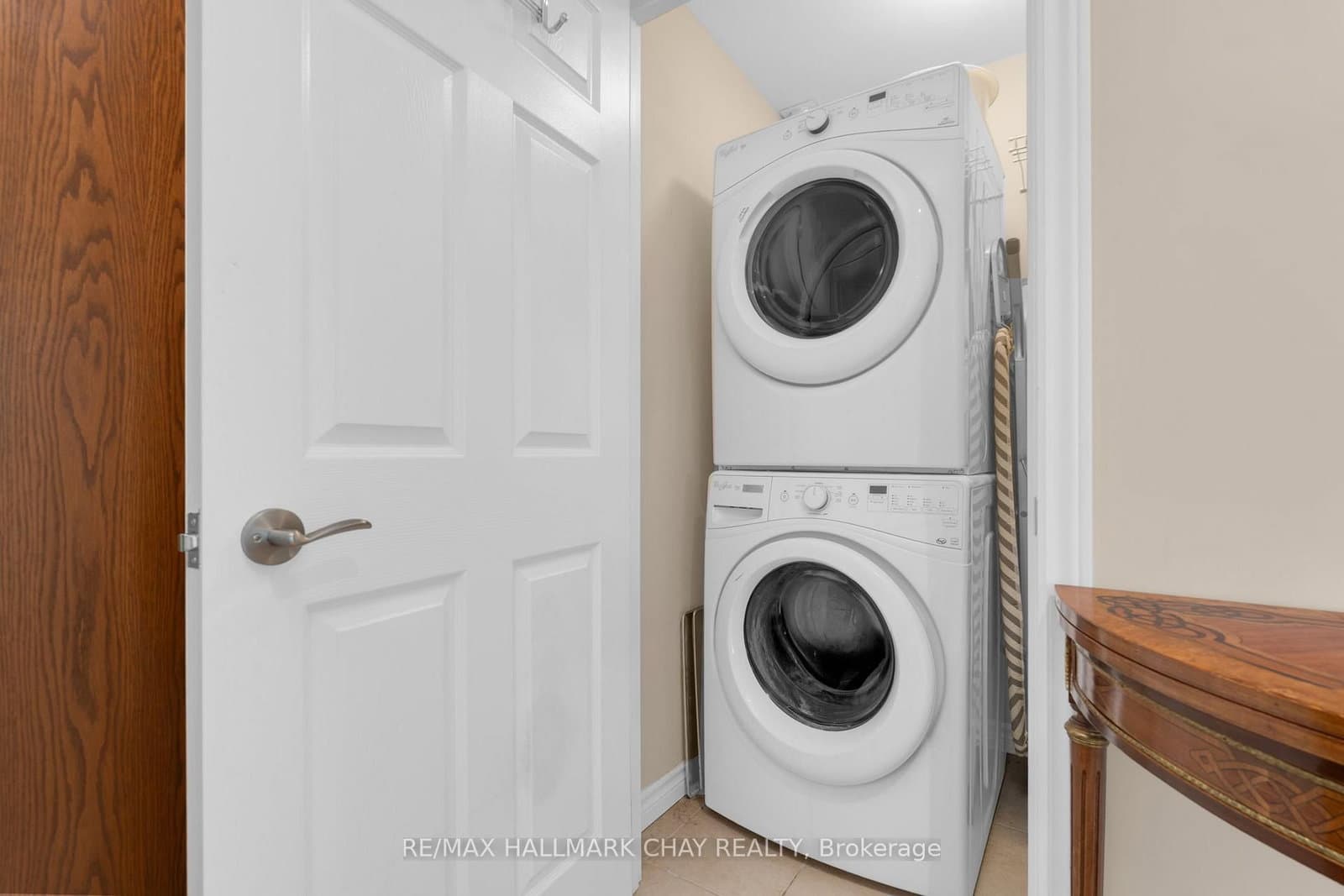 37 Ellen Street, Unit 702 thumbnail 25
