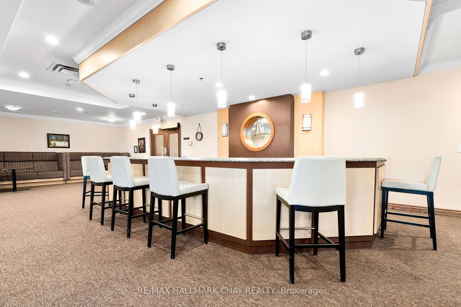 37 Ellen Street, Unit 702 thumbnail 32