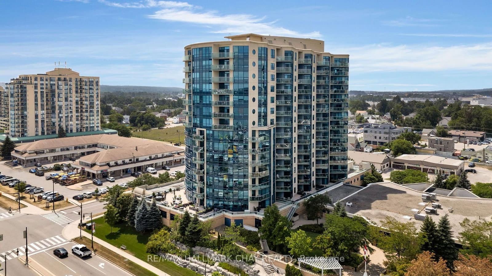 37 Ellen Street, Unit 702 thumbnail 6