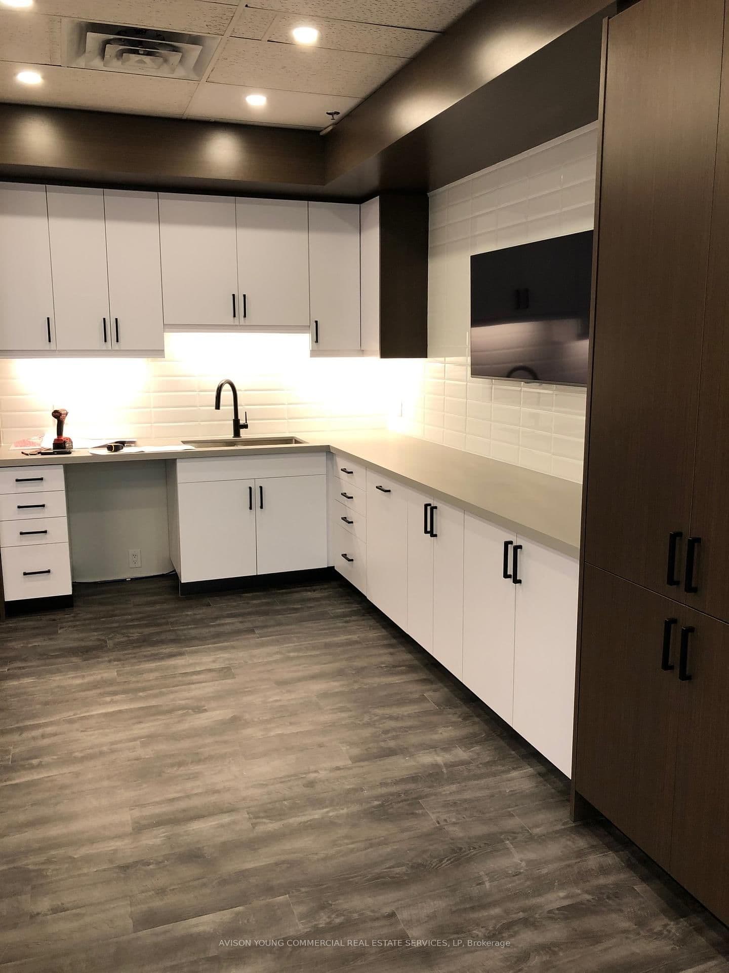 55 Horner Avenue, Unit 1A thumbnail 4