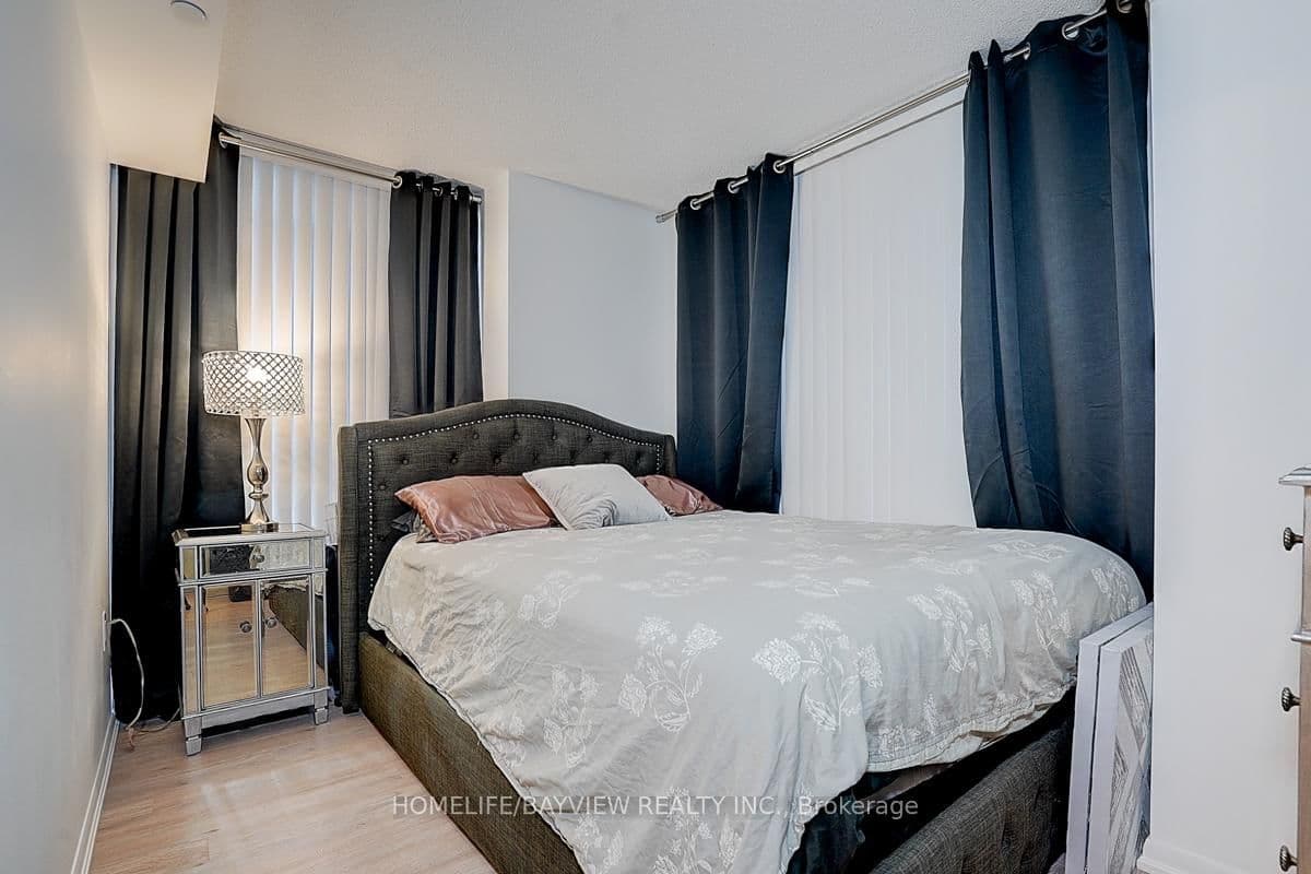 830 Lawrence Avenue W, Unit 2204 thumbnail 10