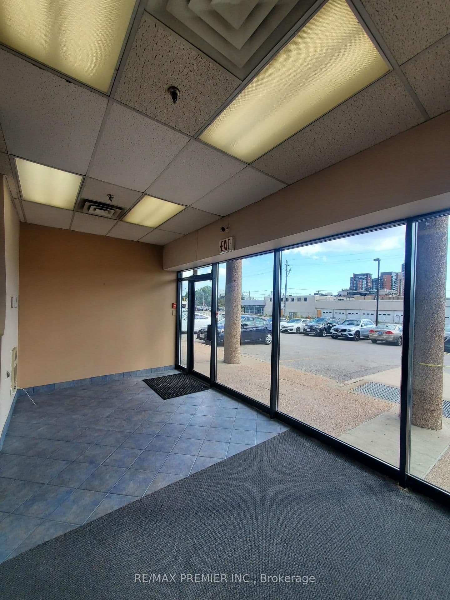3200 Dufferin Street, Unit 28 thumbnail 8