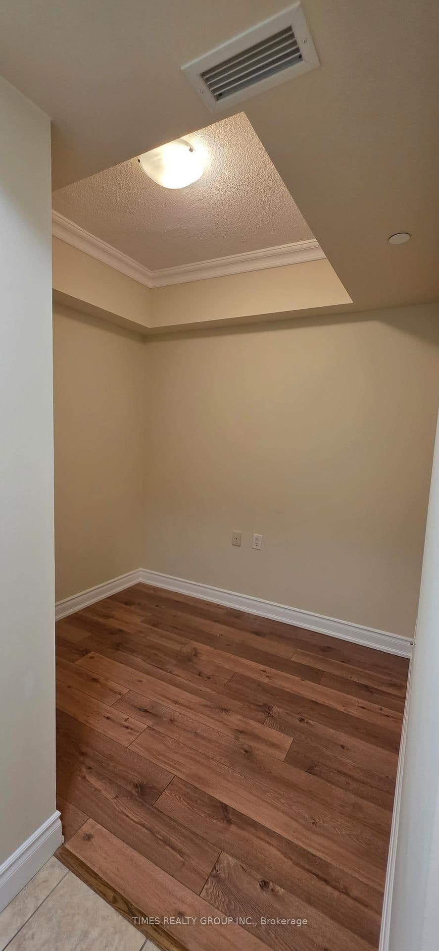 3 Marine Parade Drive, Unit 1705 thumbnail 10