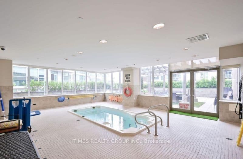 3 Marine Parade Drive, Unit 1705 thumbnail 18