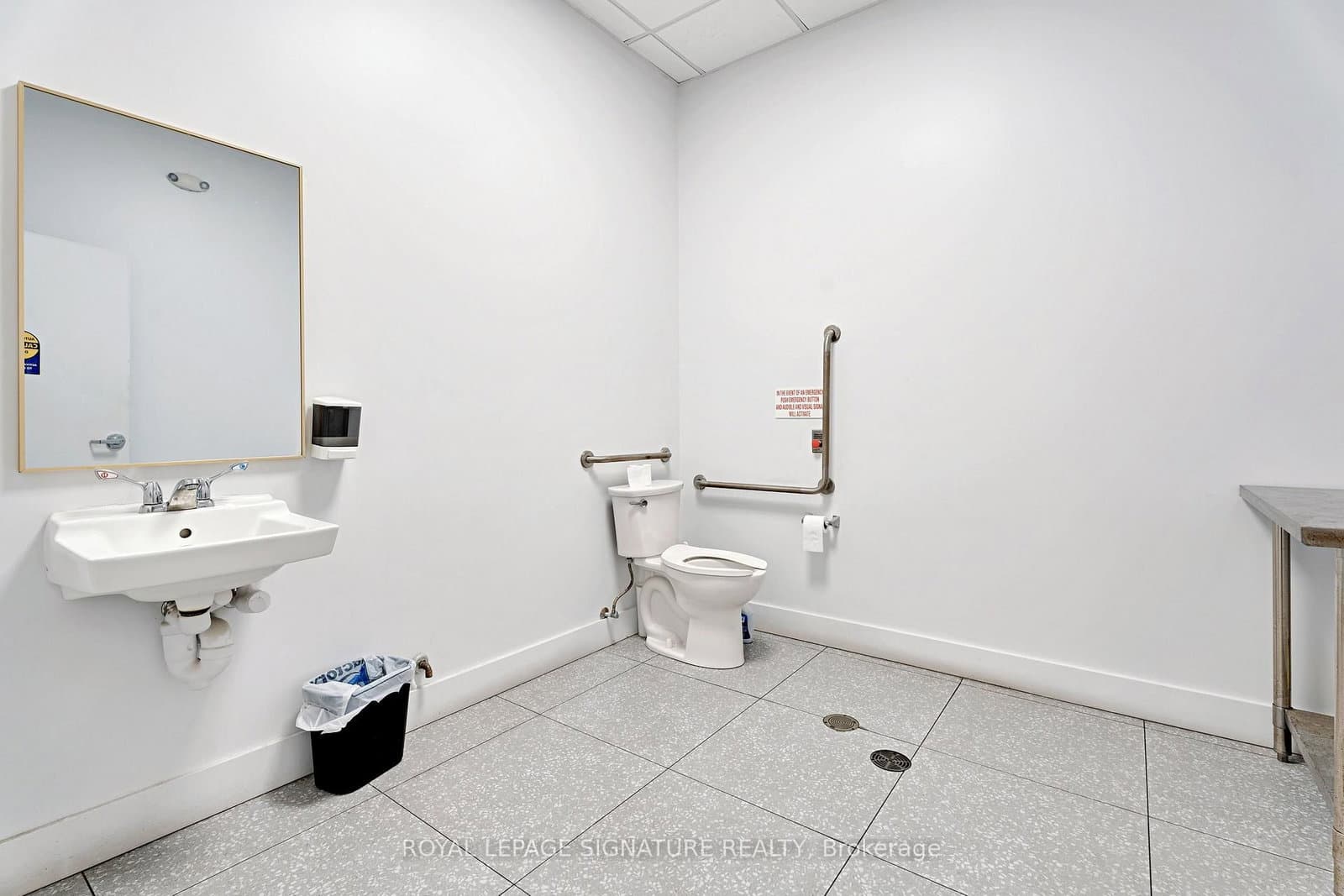 10025 Hurontario Street, Unit 3 thumbnail 16
