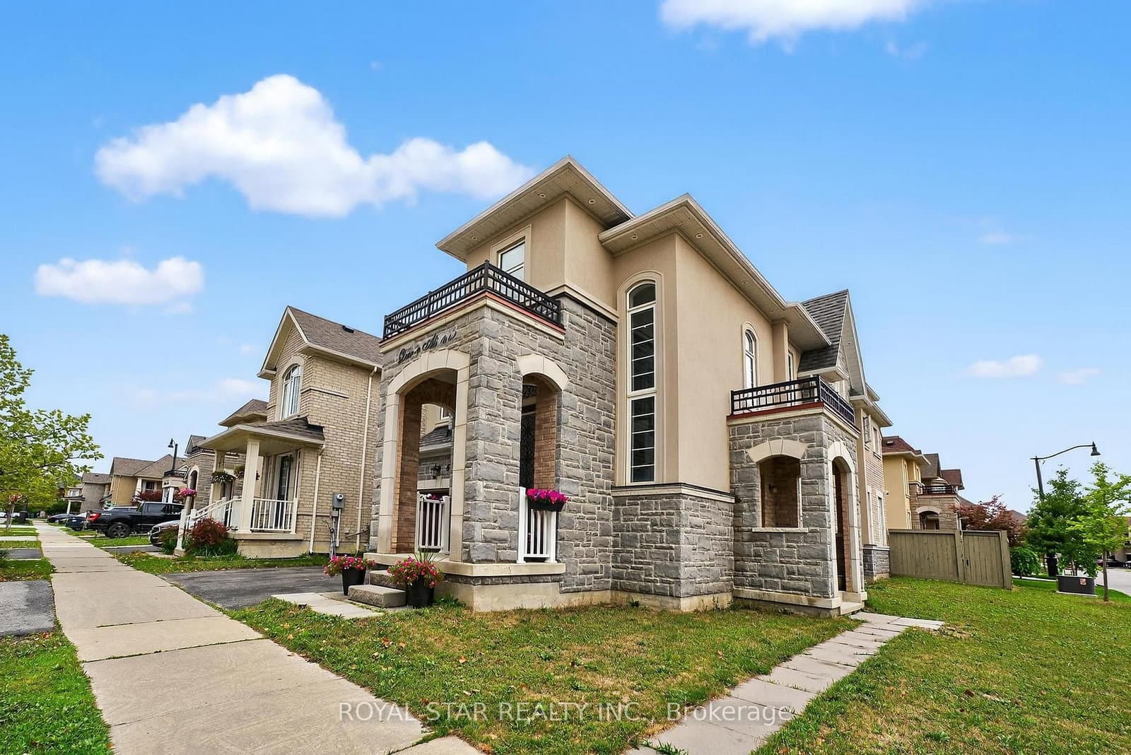 61 Aldersgate Drive thumbnail 4