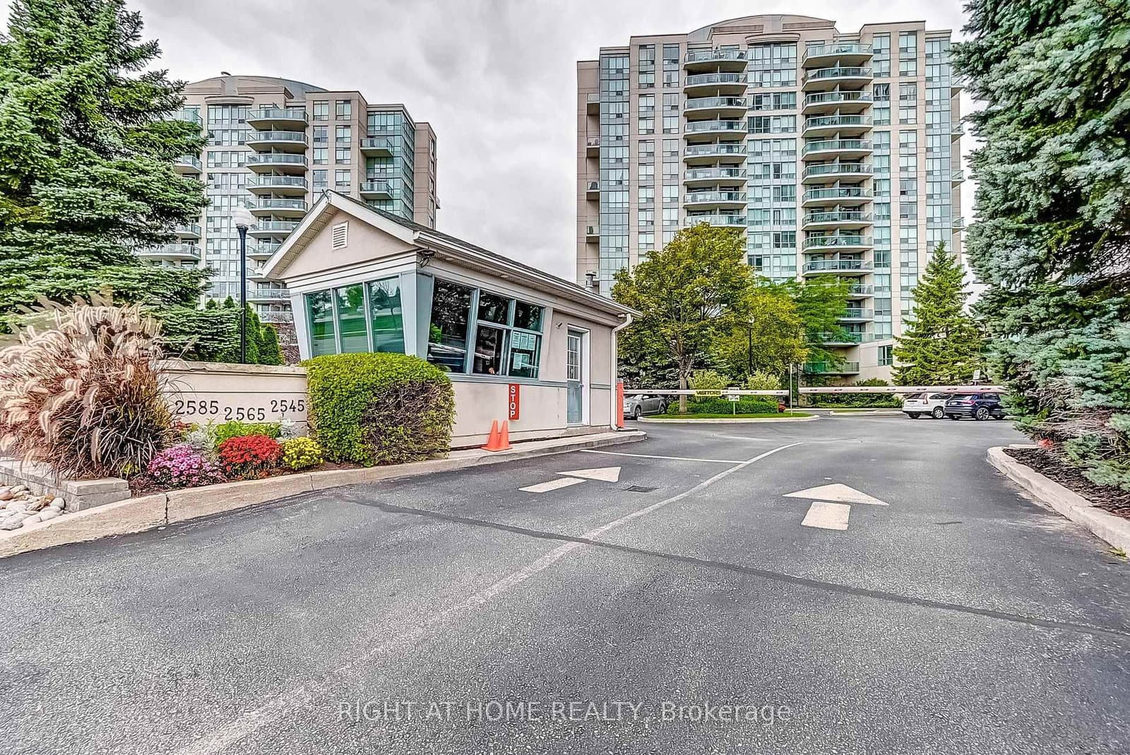 2565 Erin Centre Boulevard, Unit 508 thumbnail 14