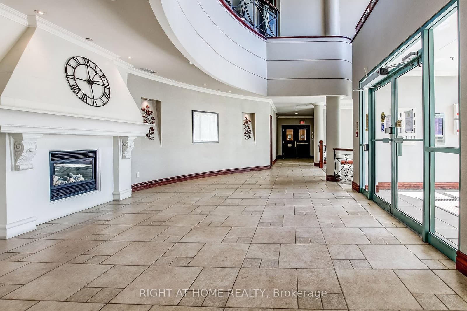 2565 Erin Centre Boulevard, Unit 508 thumbnail 7