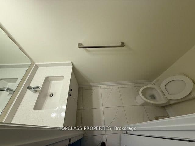 75 Attmar Drive, Unit 357 thumbnail 4