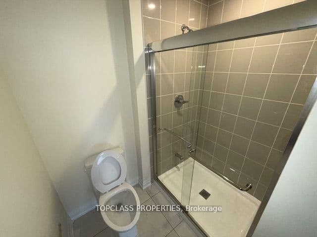 75 Attmar Drive, Unit 357 thumbnail 6