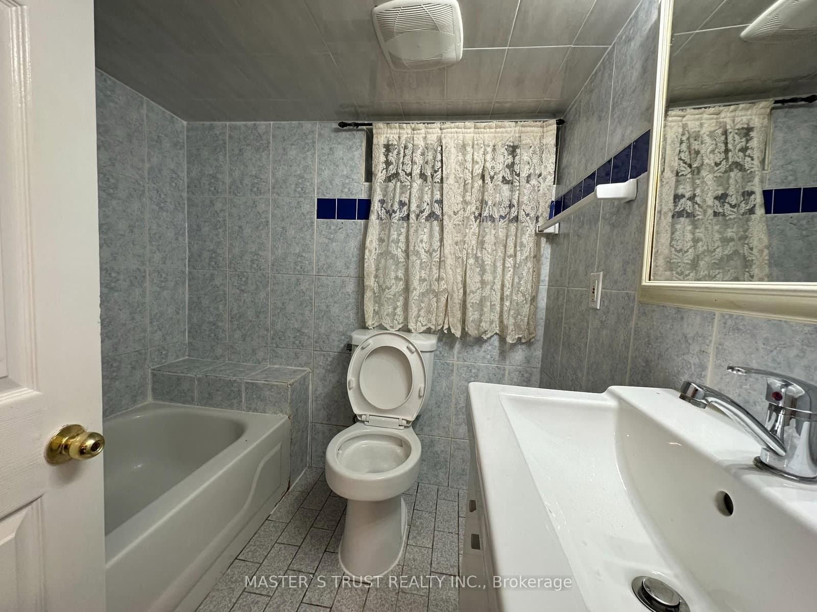 151 Dynevor Road, Unit Lower thumbnail 5