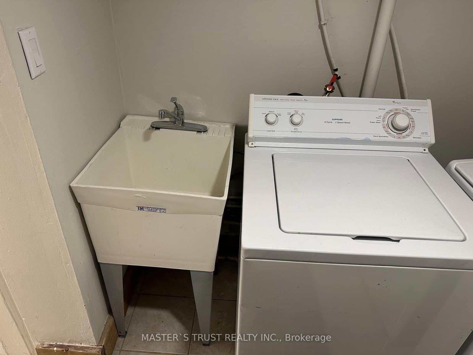 151 Dynevor Road, Unit Main thumbnail 8