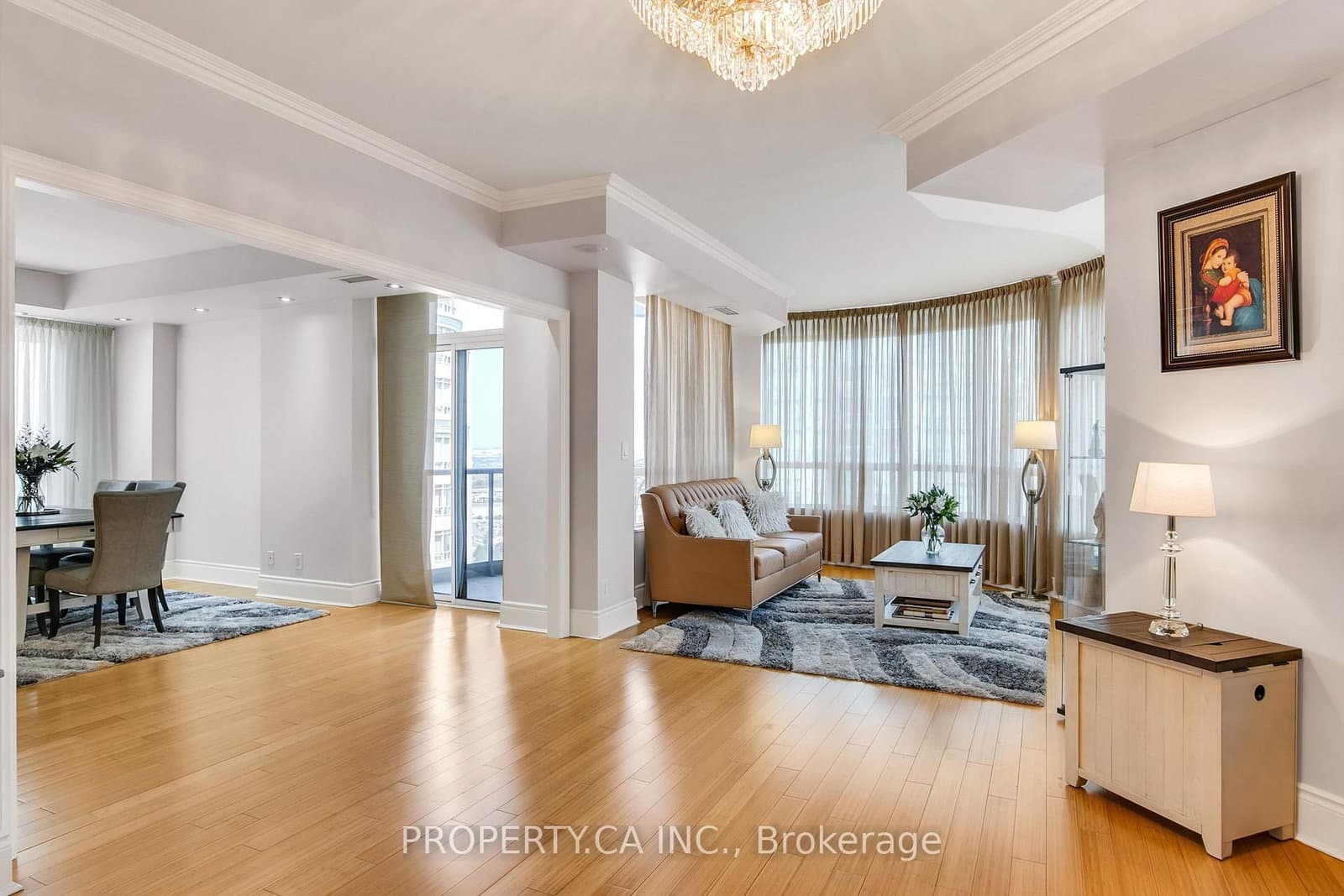 3880 Duke Of York Boulevard, Unit 2804 thumbnail 11
