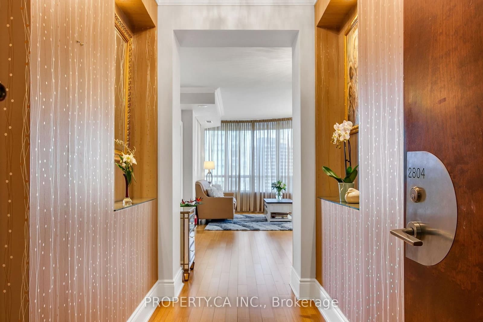 3880 Duke Of York Boulevard, Unit 2804 thumbnail 5