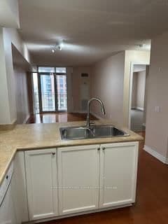 5229 Dundas Street W, Unit 609 thumbnail 11