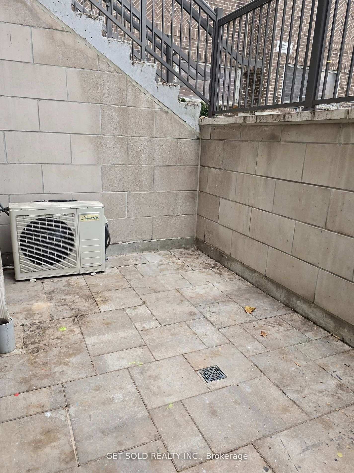 8 Drummond Street, Unit 421 thumbnail 7