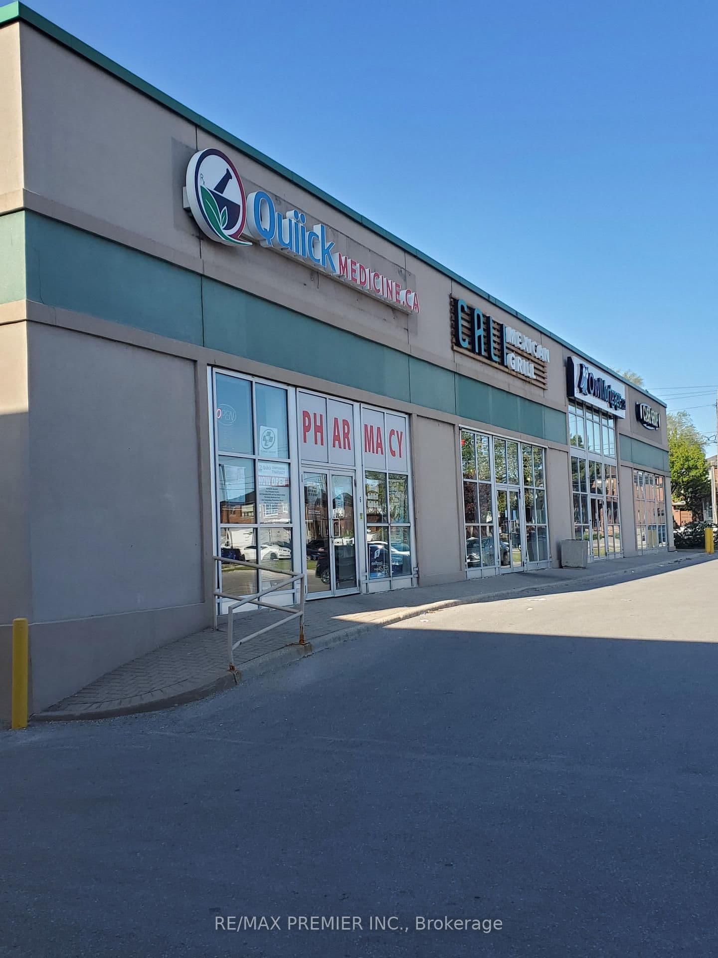 3200 Dufferin Street, Unit 11 thumbnail 3