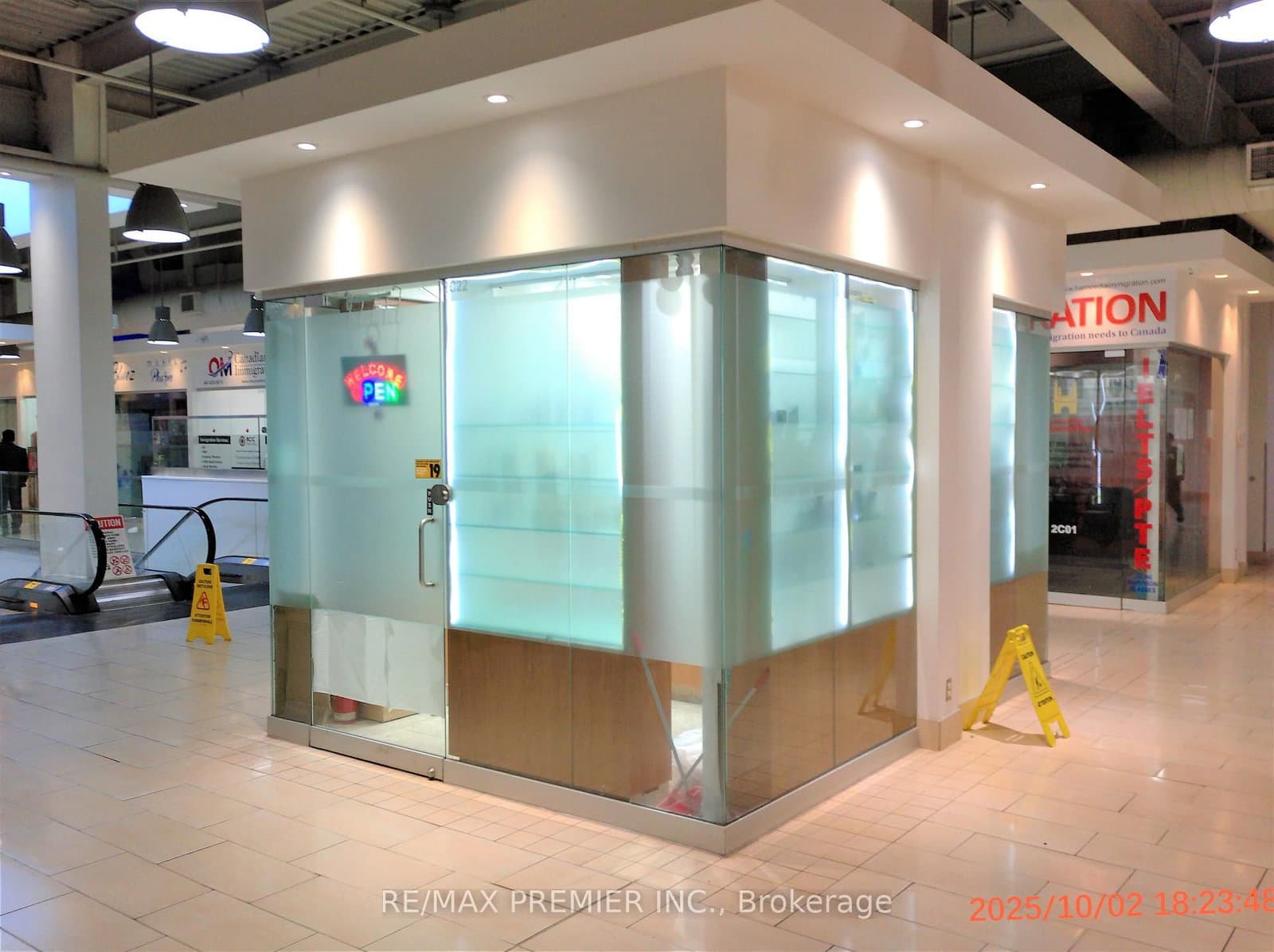 7215 Goreway Drive, Unit 2C22 thumbnail 3