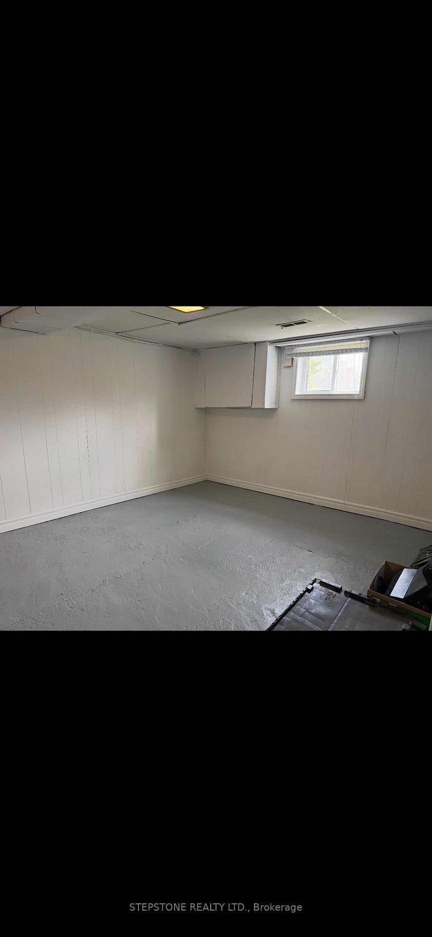 56 41st Street W thumbnail 33